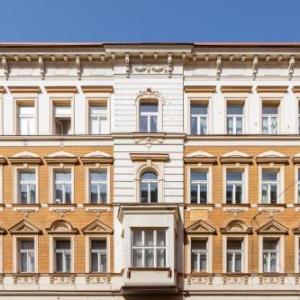 Loft apartment in Smichov by Prague Days