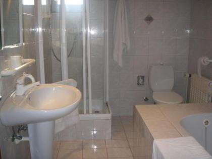 Hotel Monica - image 17