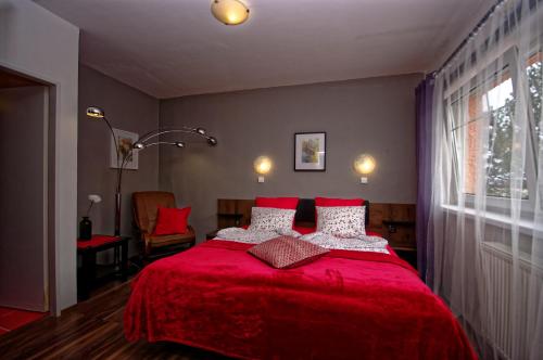 Cozy Gardens Apartments in Prague - image 3