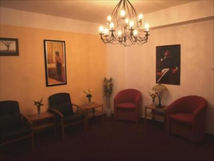 Royal Plaza - image 2